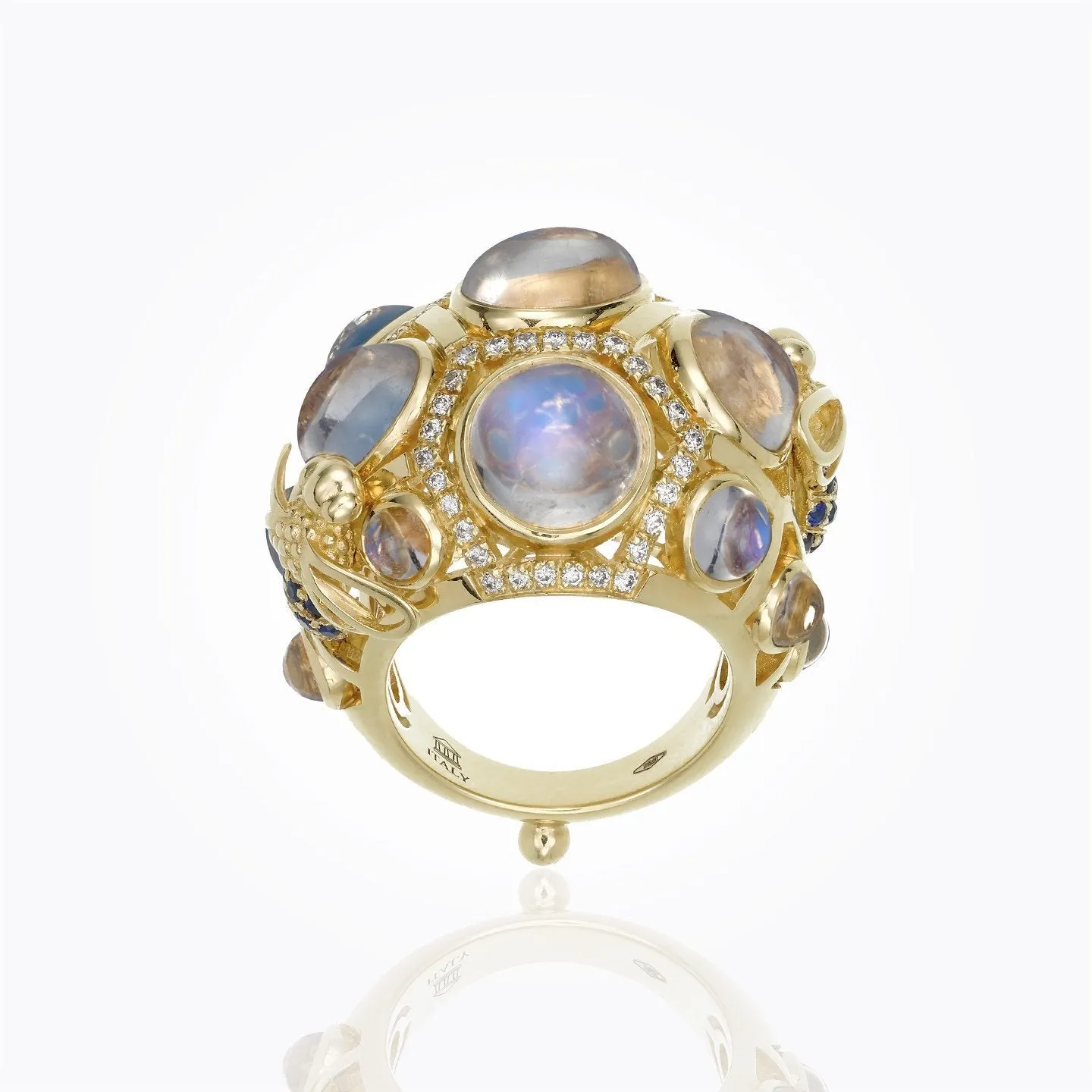 18K Beehive Bombe  Ring