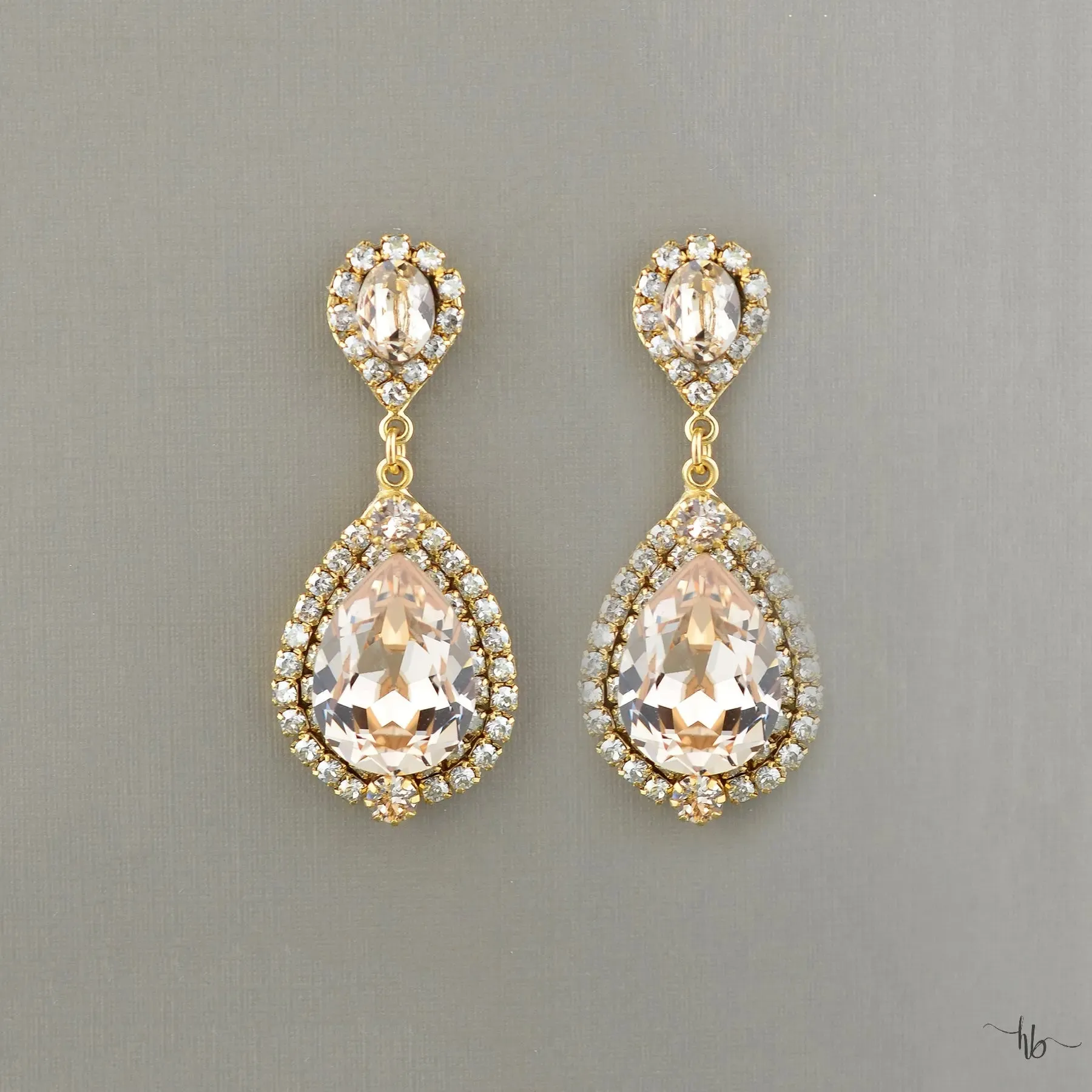 Amya Chandeliers
