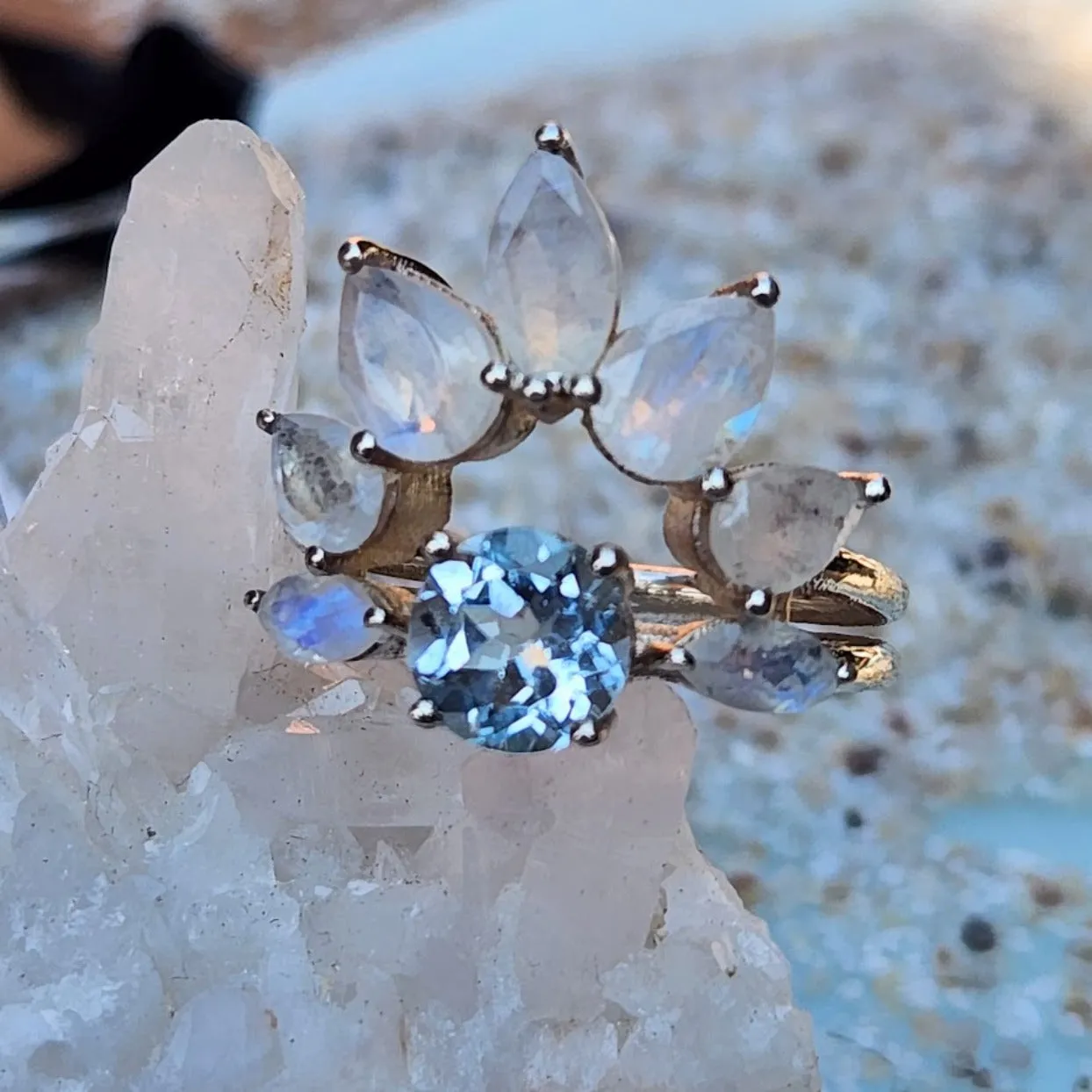 BLUE MOON FLOWER - AQUAMARINE & MOONSTONE 925 RING
