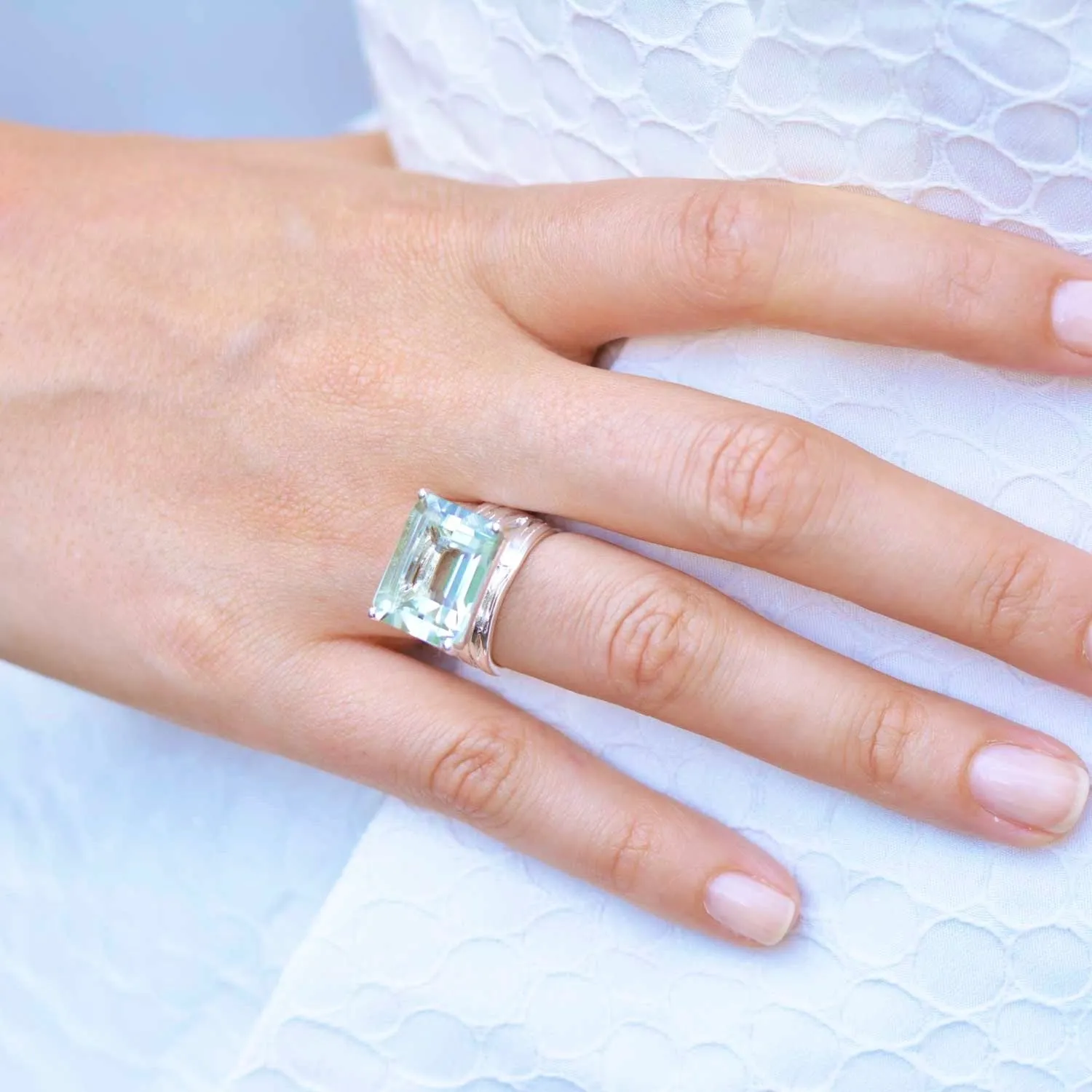 Silver Cocktail Ring Green Amethyst Pietra